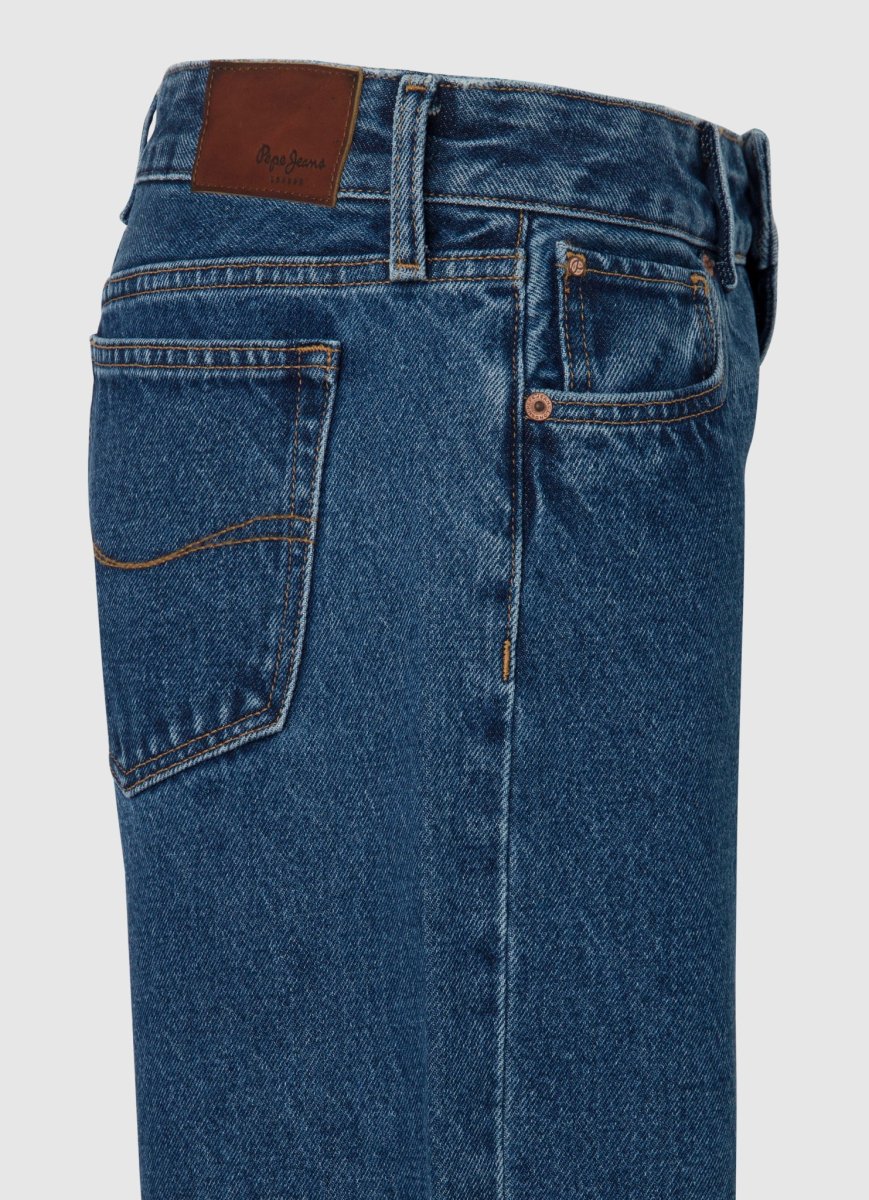 loose-st-jeans-hw-13-38325.jpeg