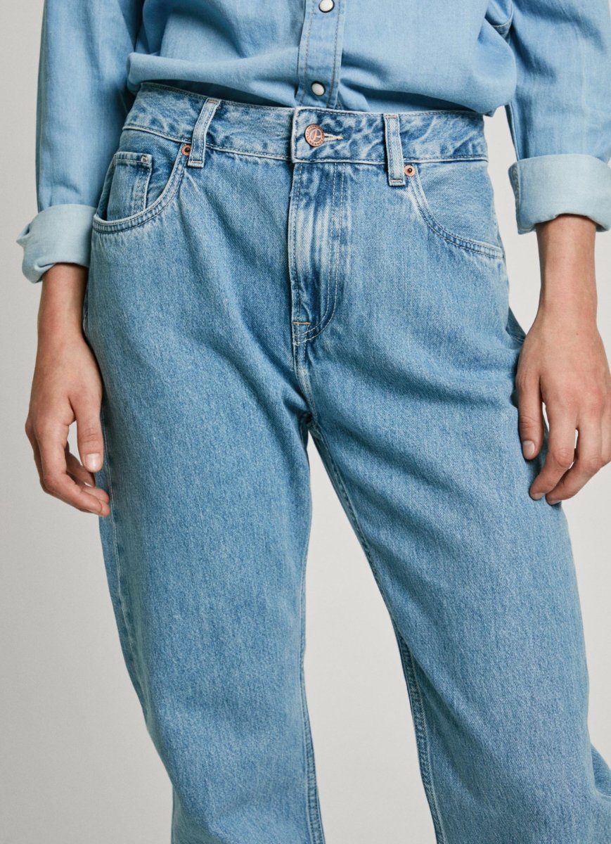 damske-dziny-pepe-jeans-tapered-jeans-mw-iceberg-6-46230.jpeg