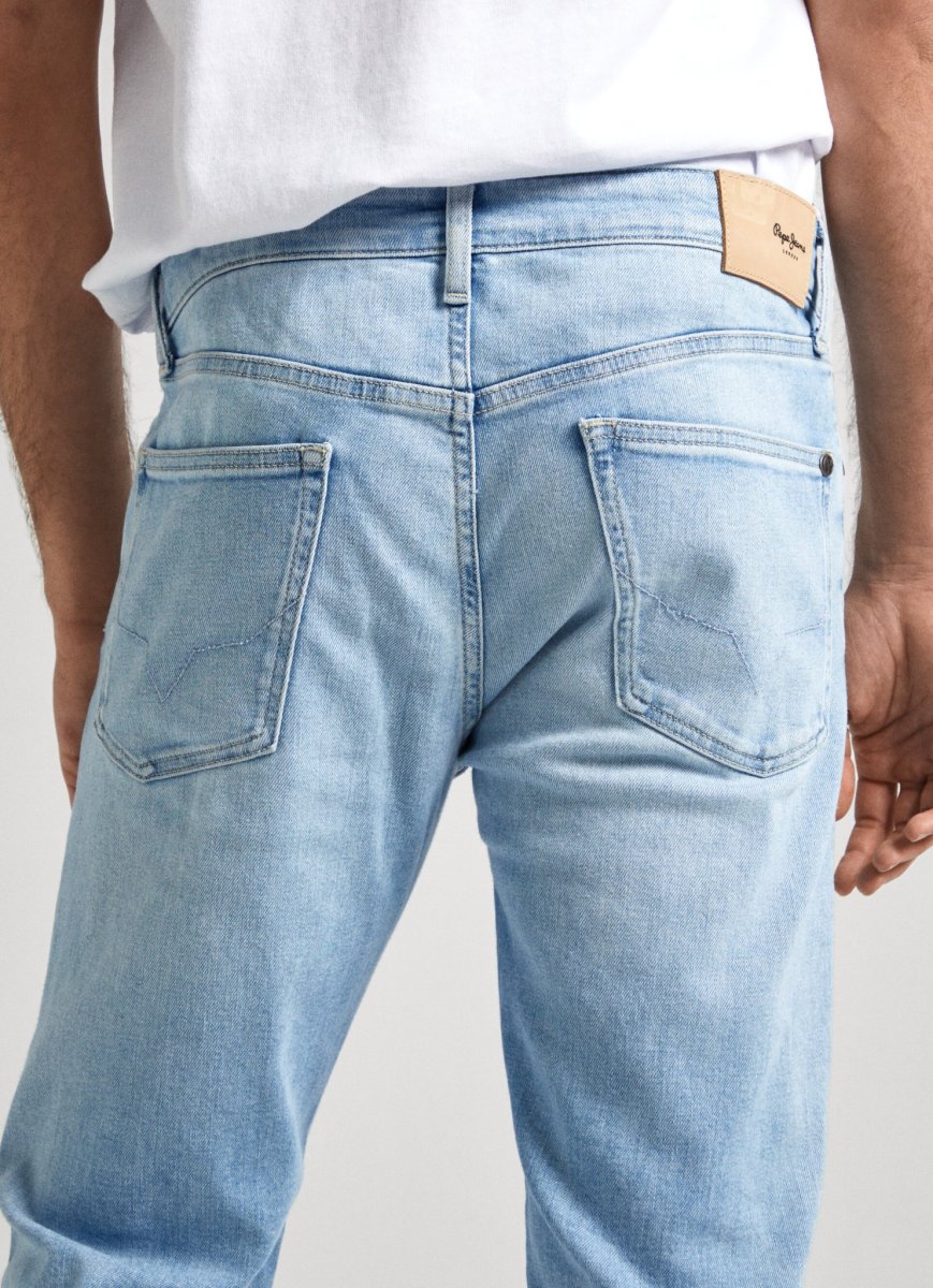 slim-jeans-78-37911.jpeg