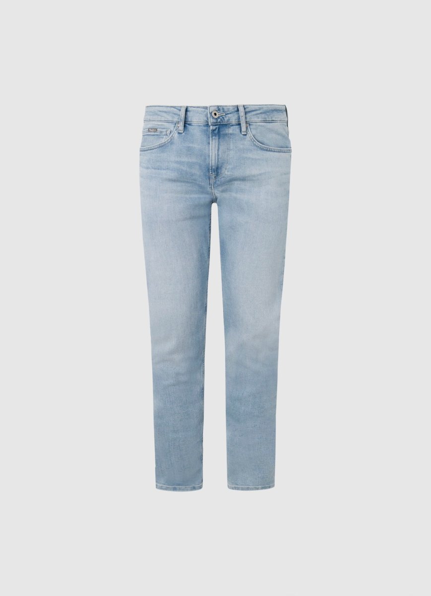 slim-jeans-52-37912.jpeg