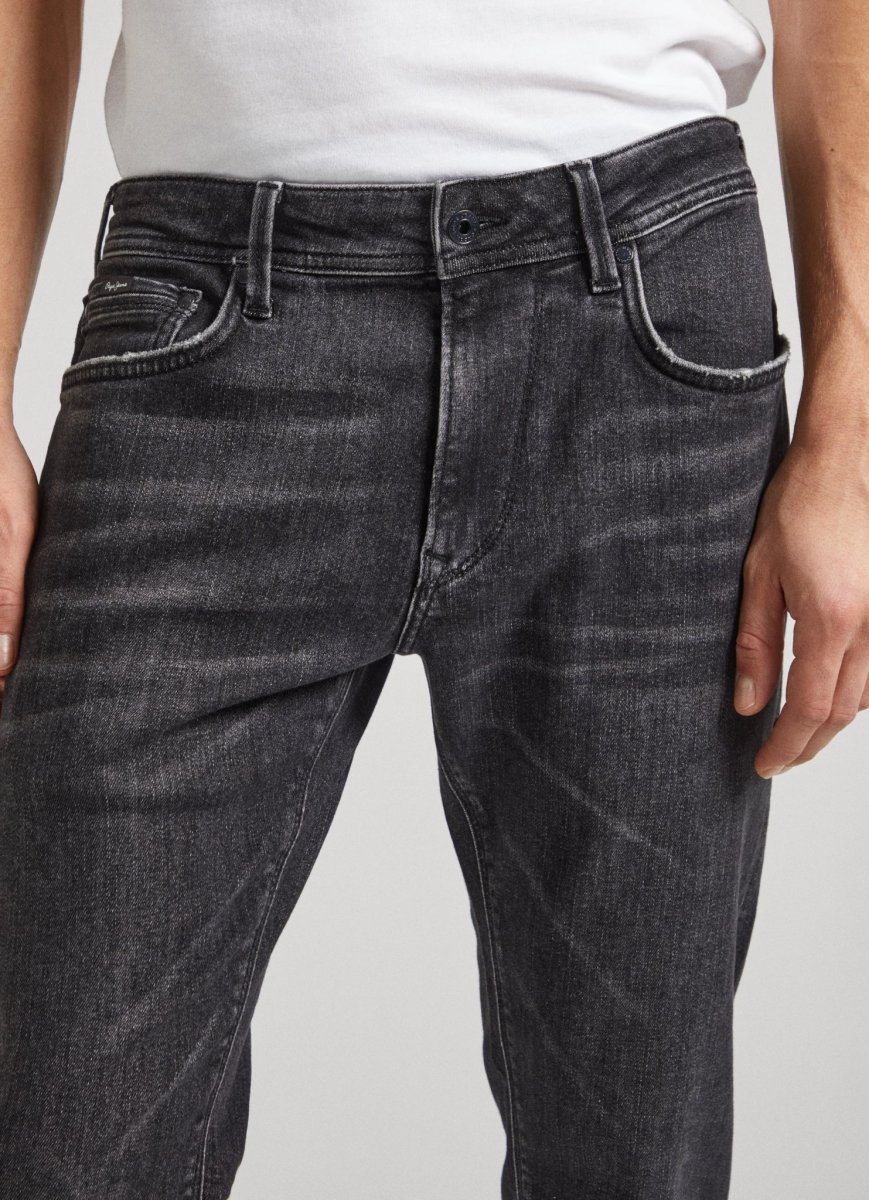 tapered-jeans-34-35142.jpeg