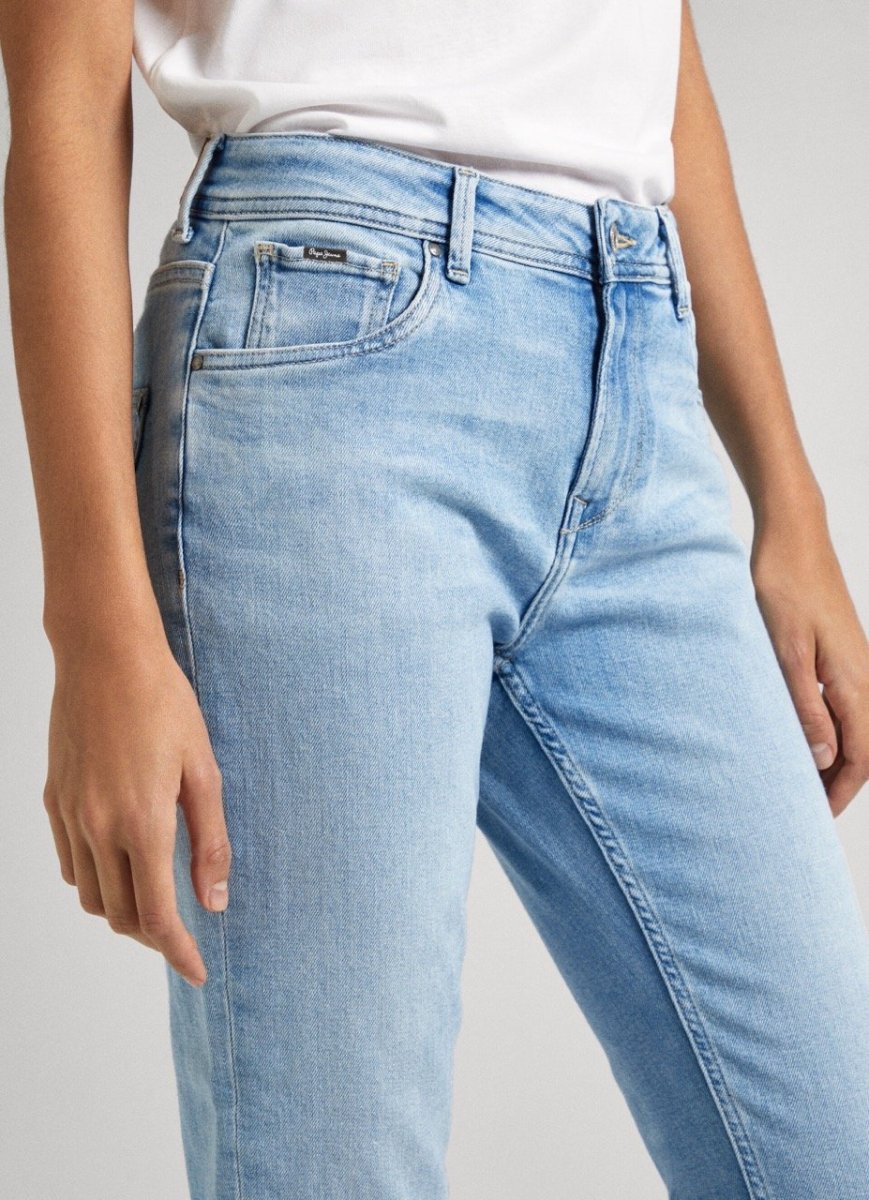 tapered-jeans-hw-19-38792.jpeg