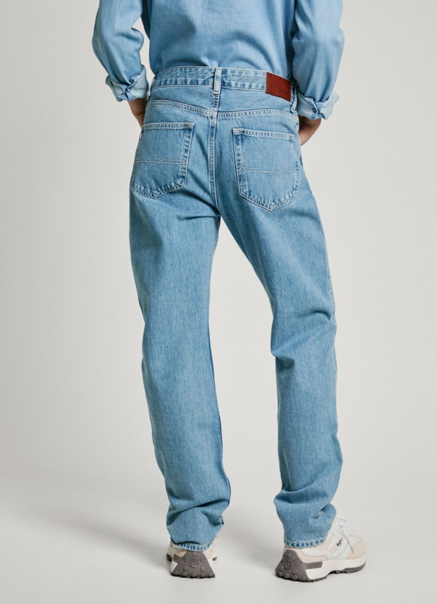 damske-dziny-pepe-jeans-tapered-jeans-mw-iceberg-10-44583.jpg