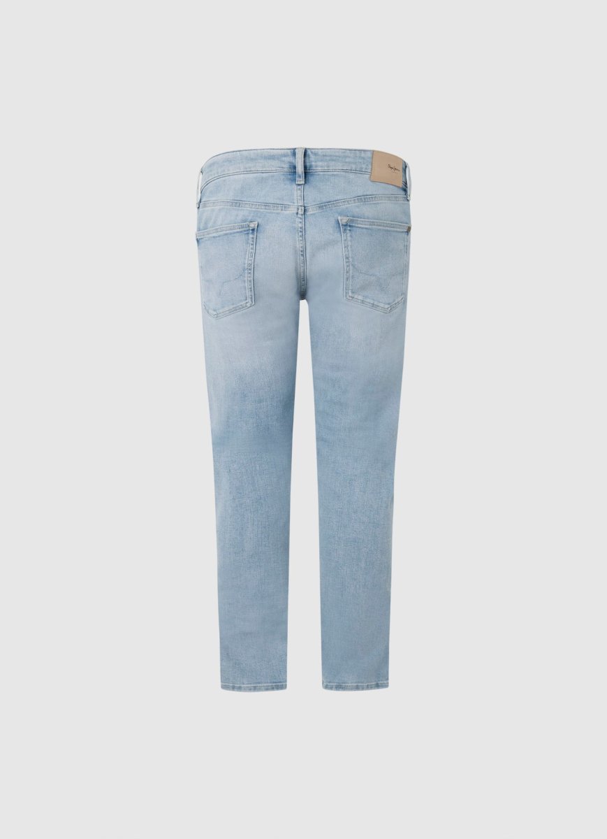 slim-jeans-56-37913.jpeg