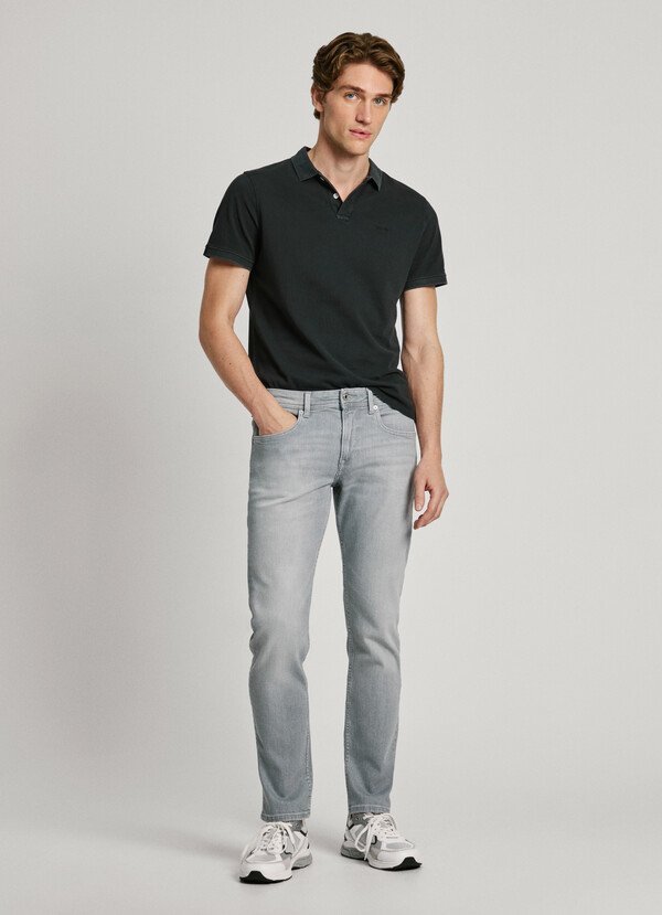 straight-jeans-29-38714.jpg