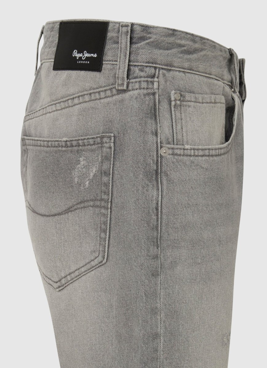 tapered-jeans-123-38414.jpeg