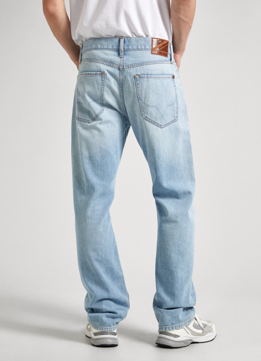 relaxed-jeans-almost-5-37735.jpeg