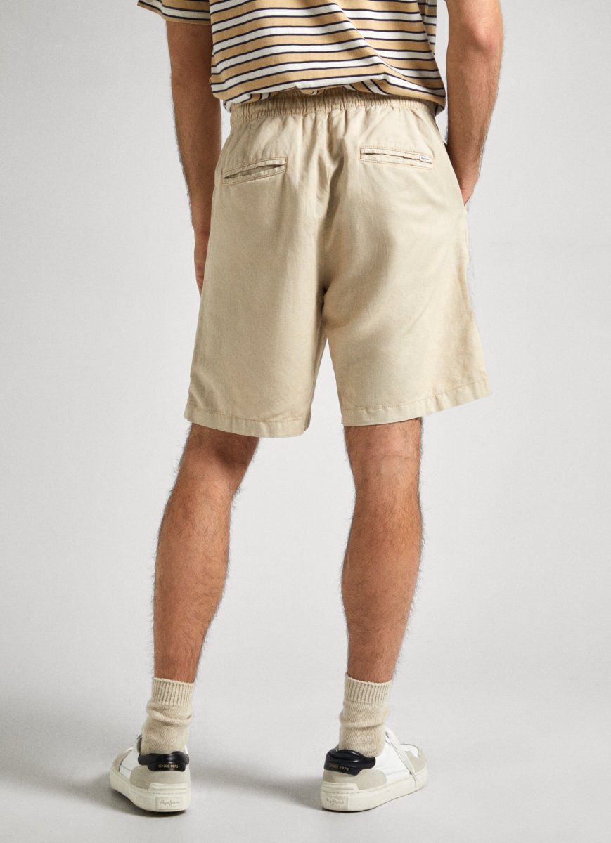 relaxed-linen-smart-shorts-9-37745.jpeg