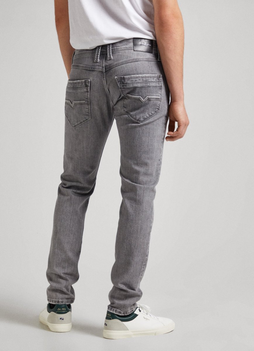 tapered-jeans-101-37965.jpeg