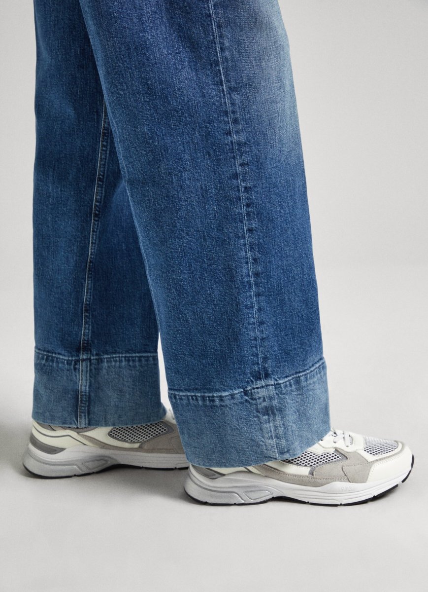 loose-st-jeans-uhw-fade-3-35486.jpeg
