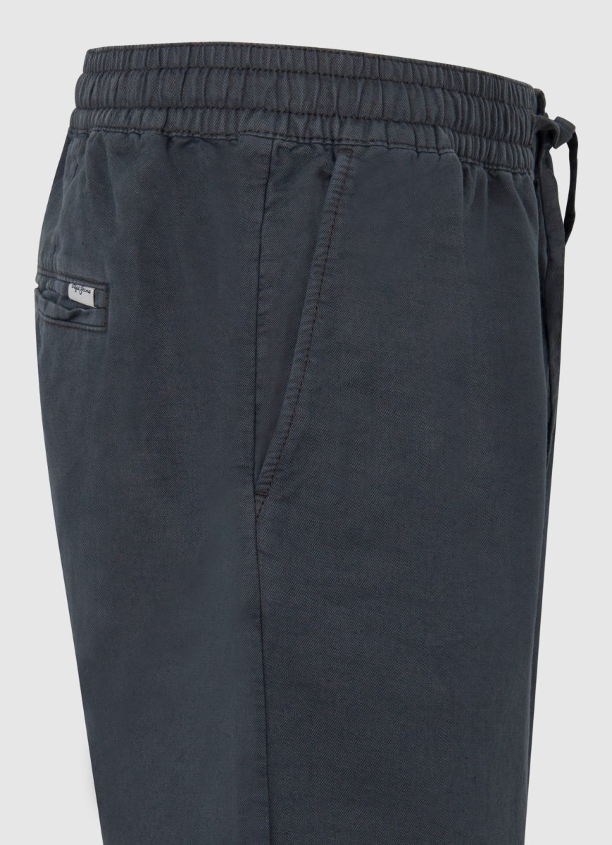 relaxed-linen-smart-shorts-10-37756.jpeg