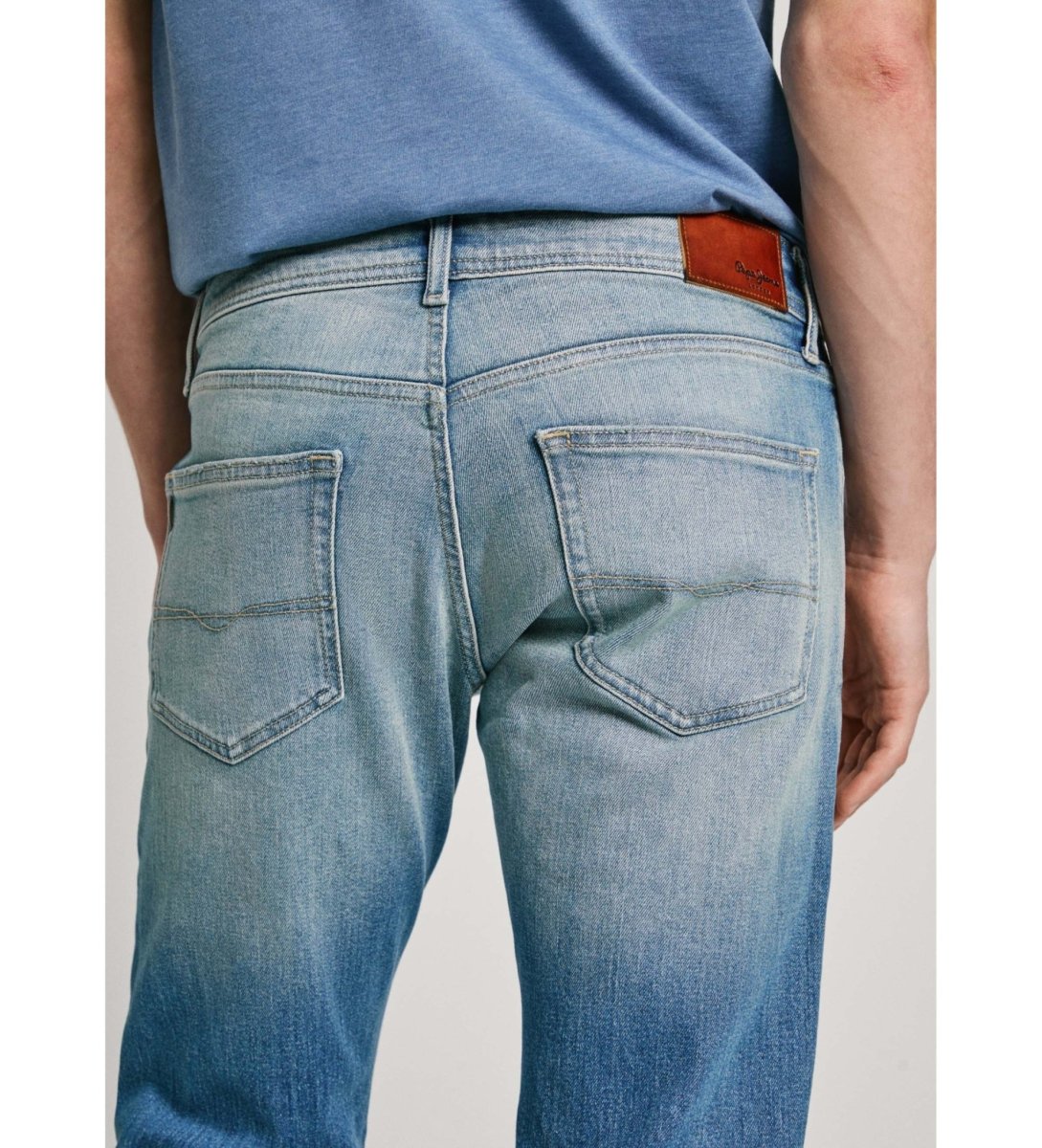 tapered-jeans-panske-dziny-pepe-jeans-17-45636.jpeg