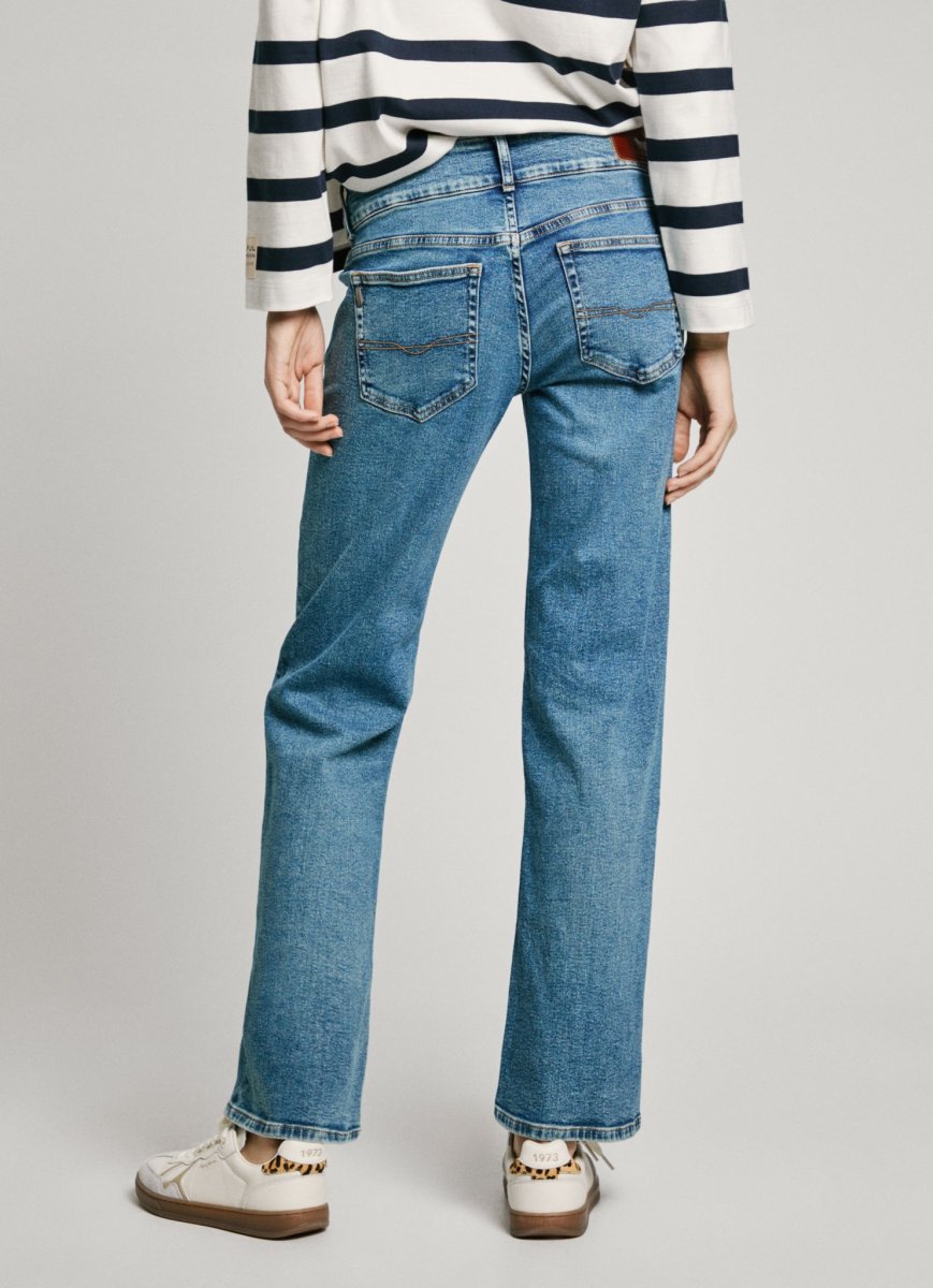 damske-dziny-pepe-jeans-straight-jeans-lw-venus-11-45458.jpeg