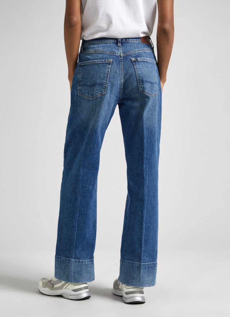 loose-st-jeans-uhw-fade-6-35488.jpeg