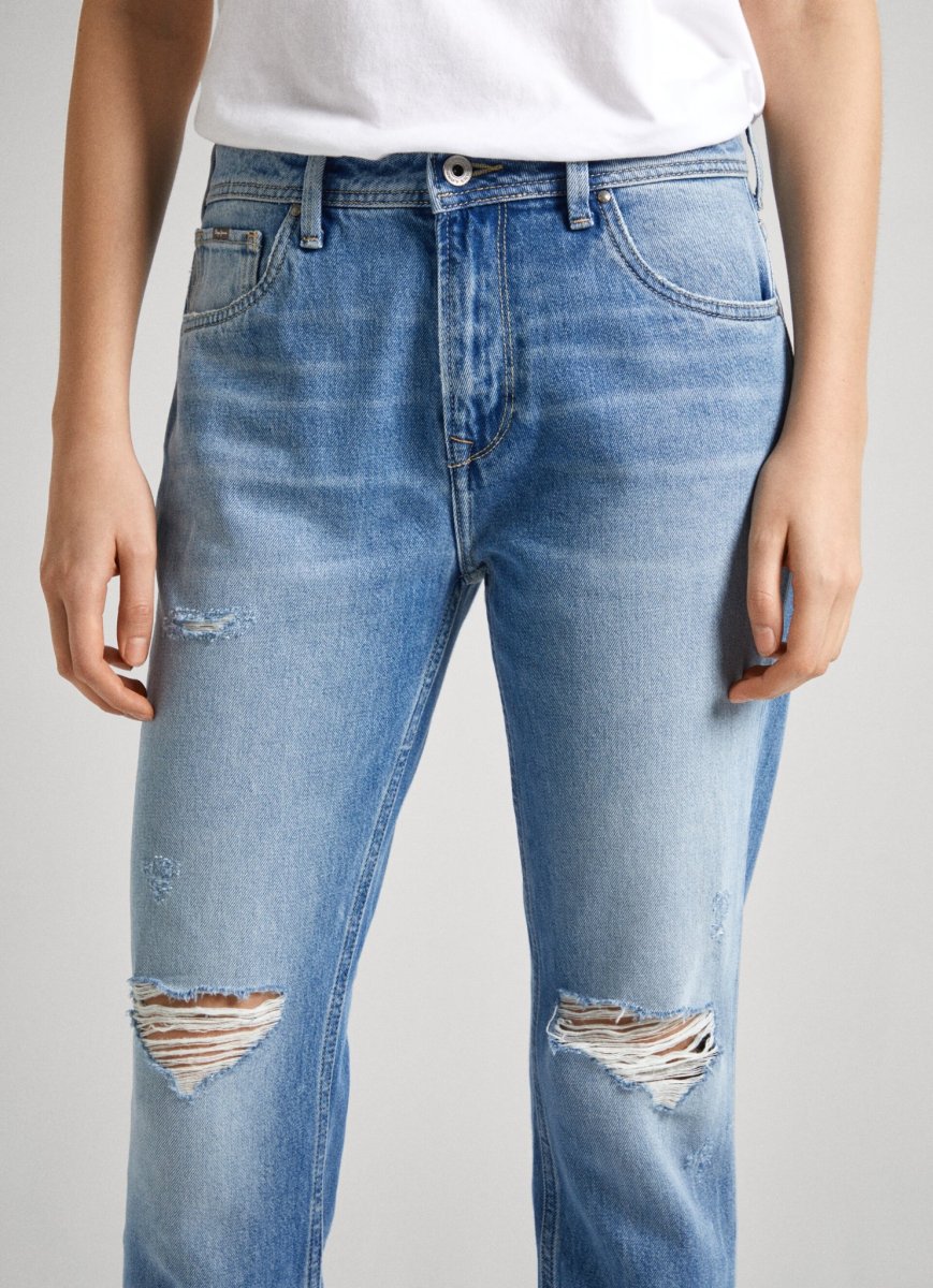 tapered-jeans-hw-33-37969.jpeg
