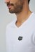 panske-tricko-s-vystrihem-do-v-metal-badge-t-shirt-46844.jpg